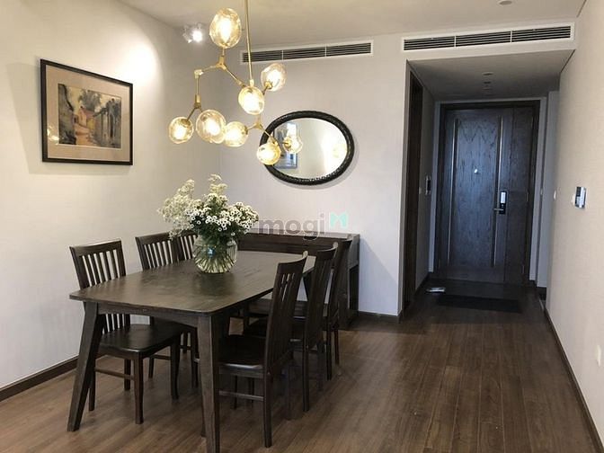 Chung cư Royal City 135m² giá 17 triệu - Cơ hội hiếm có!