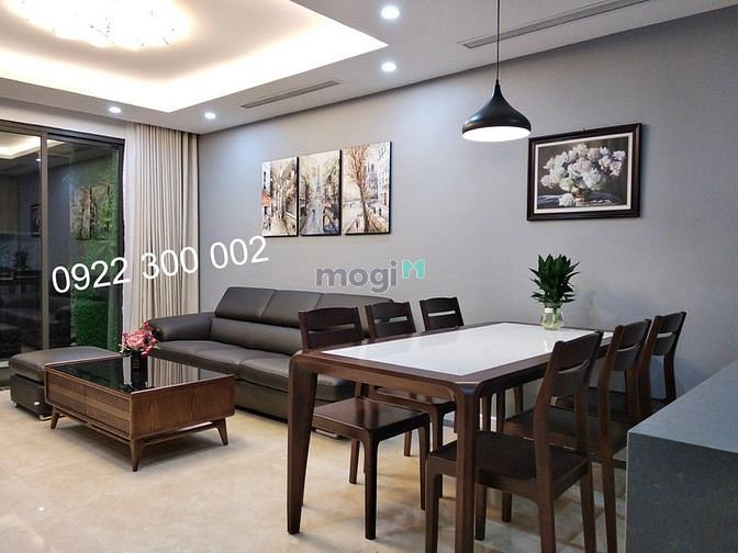 Căn hộ 2PN 121m² giá 18.5 triệu tại Royal City - An cư lý tưởng!