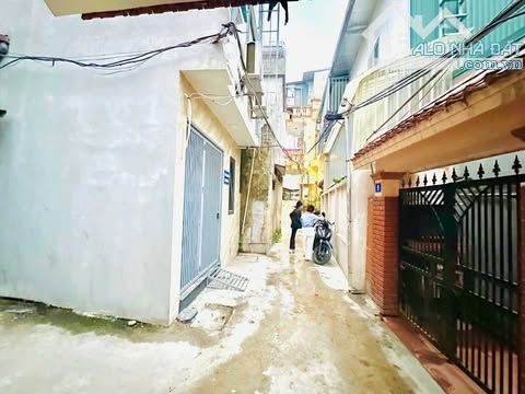 Bán nhà CCMN 6 tầng thang máy mới lô góc 47m² giá 8.99 tỷ - Đầu tư sinh lời ngay!