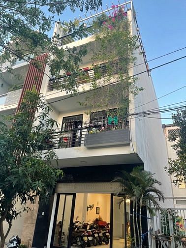 Nhà nguyên căn 300m² Phú Mỹ, Quận 7 - Cơ hội thuê tốt