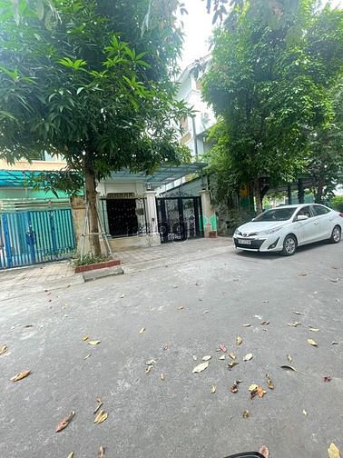 Biệt thự liền kề 600m² giá 27 tỷ tại Trung Văn - Nội thất sang trọng!