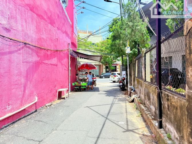 Bán lô đất 2 mặt tiền Kiệt Nguyễn Văn Thoại 200m² giá 13 tỷ - Cơ hội đầu tư hiếm có!