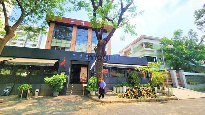 Cho thuê biệt thự góc Phạm Thái Bường 342m² giá 250 triệu - Cơ hội kinh doanh hấp dẫn!