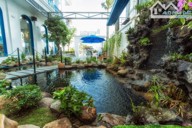 Biệt thự Villa 300m² đường Thăng Long giá 22,5 tỷ - Cơ hội hiếm có!