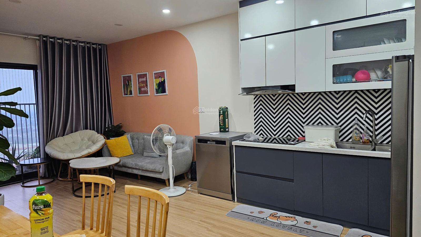 Căn hộ 2PN 66m² Intracom Nhật Tân - Thuê ngay, tiện nghi đầy đủ!