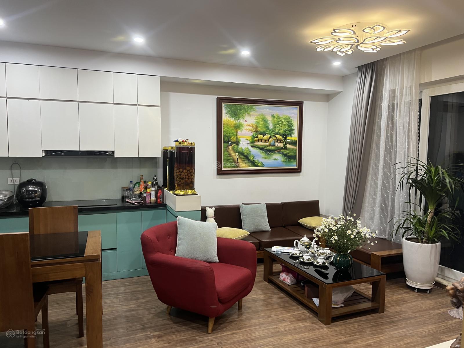 Căn hộ 3PN, 2WC B1-B2 Tây Nam Linh Đàm 100m² giá 7,65 tỷ - Không thể bỏ lỡ!