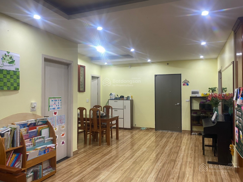 Căn hộ CT1 Yên Nghĩa 63m² giá 3.2 tỷ - Giảm giá gấp, nội thất đầy đủ!