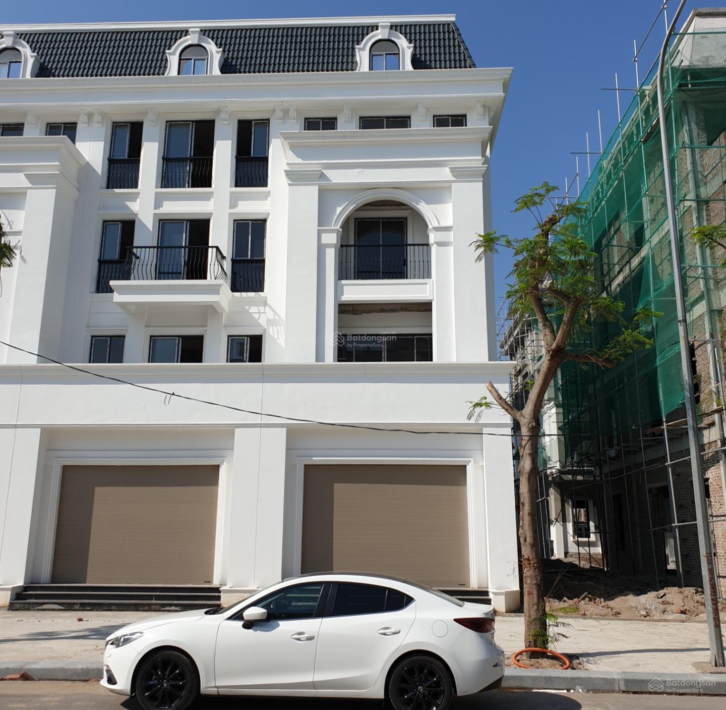 Shophouse 3 mặt tiền Làng Việt Kiều 169m² giá 15 tỷ - Cơ hội kinh doanh độc đáo!