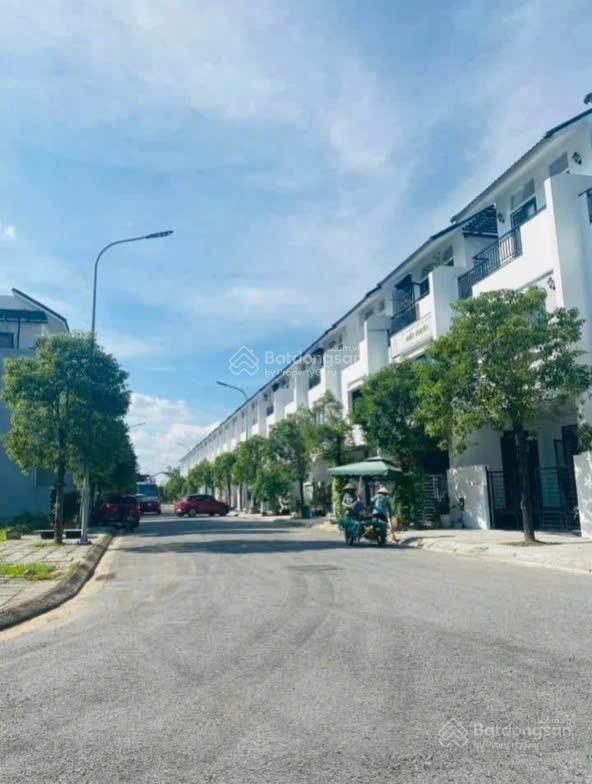 Bán nhà 3 tầng phong cách Châu Âu tại KĐT Quang Minh Green, Hải Phòng - 90m² giá 6 tỷ