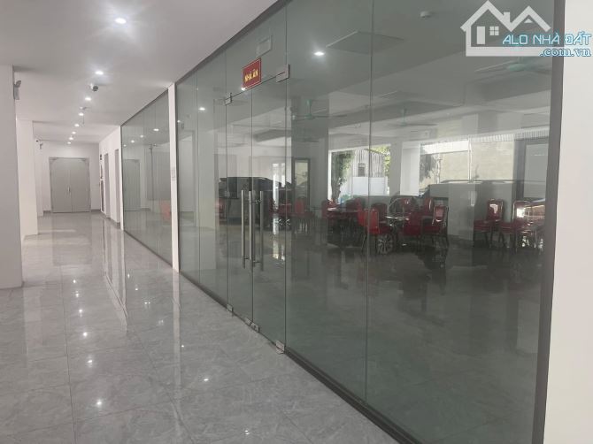 Cho thuê văn phòng và mặt bằng kinh doanh phố Vũ Tông Phan, Thanh Xuân 750m² - Cơ hội vàng cho doanh nghiệp!