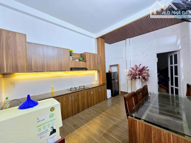 Nhà mặt tiền Hải Hồ 92m² giá 7.8 tỷ - Cơ hội đầu tư tuyệt vời!