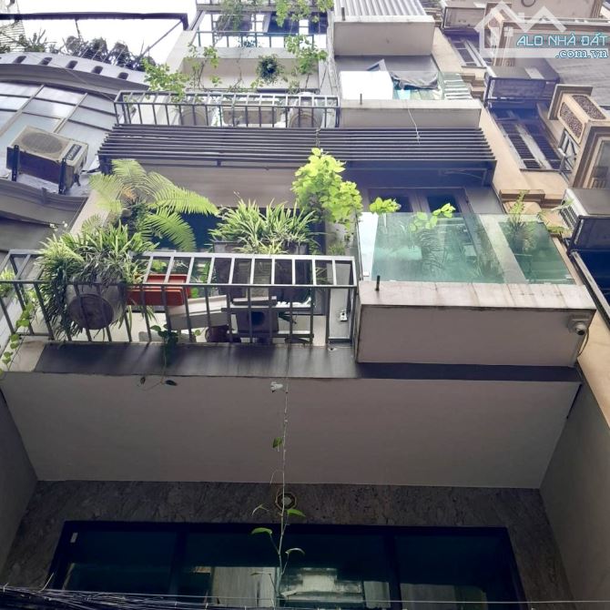 Bán nhà mặt phố Nguyễn Chí Thanh 45m² giá 16 tỷ - Kinh doanh sầm uất!