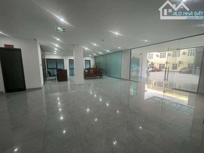 Cho thuê văn phòng Vũ Tông Phan, Thanh Xuân 55m²-750m² giá 180k/m²