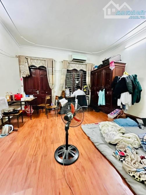 Bán nhà mặt phố Thanh Đàm 113m² giá 19.5 tỷ - Cơ hội đầu tư tuyệt vời!