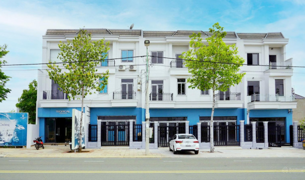 Nhà phố thương mại Golden Mile