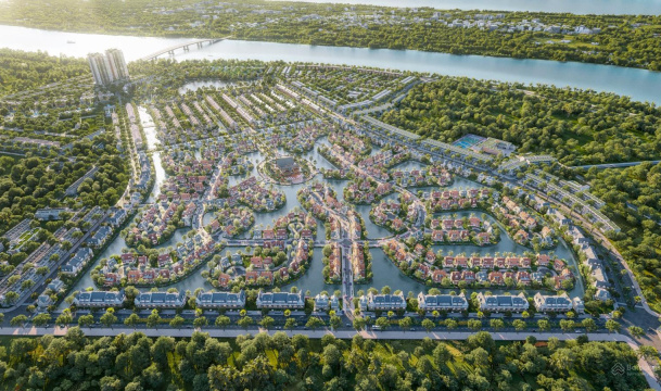 Làng Châu Âu - Eco Central Park