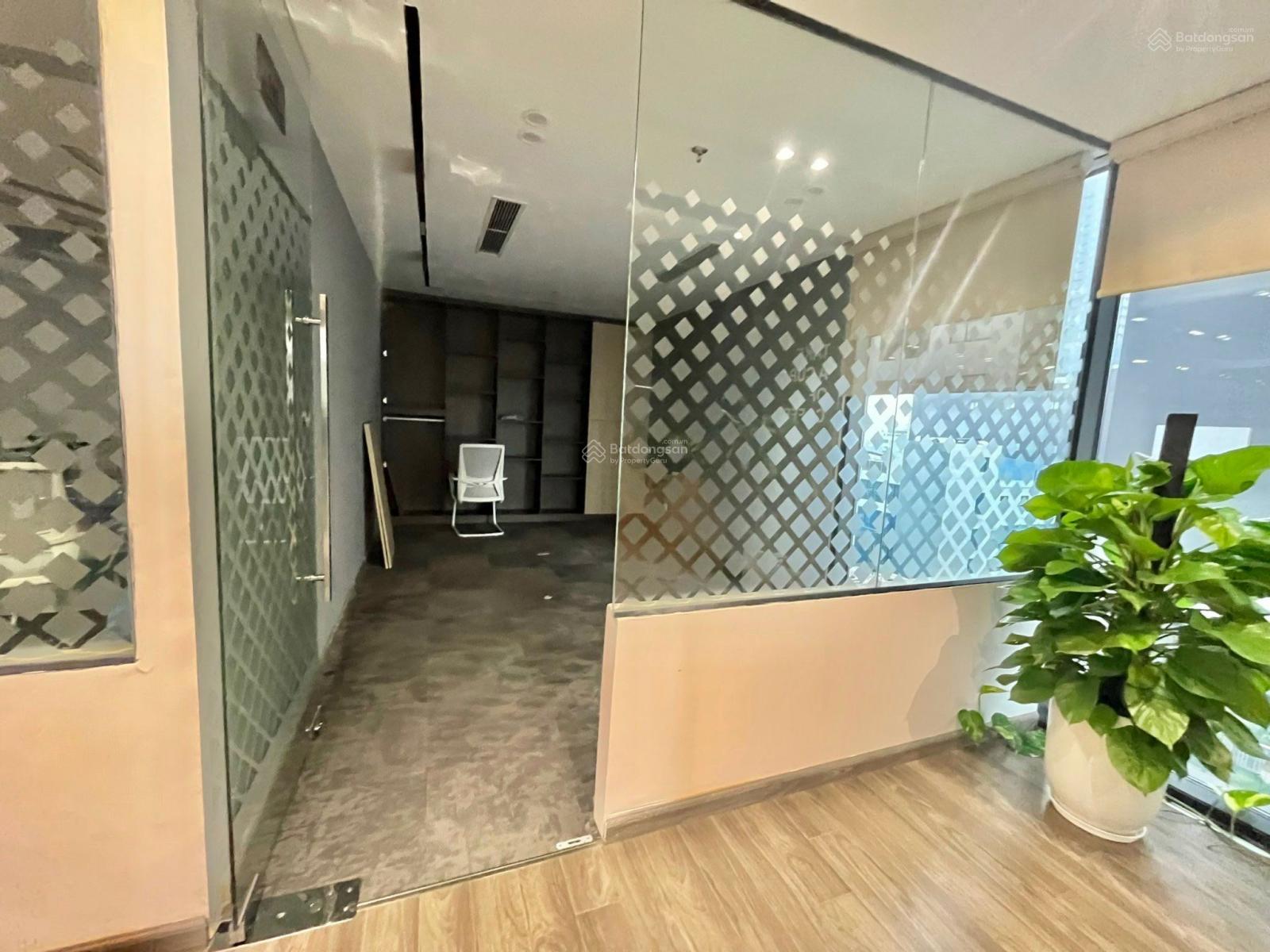 Cho thuê văn phòng VCCI Tower Đào Duy Anh, Đống Đa 50m² - Giá chỉ 180 nghìn/m²/tháng!