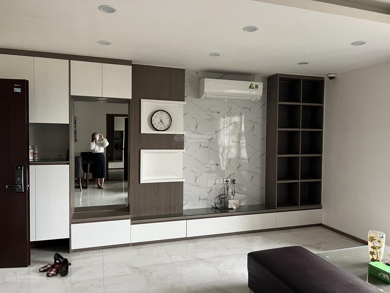 Căn hộ AZ Lâm Viên Cầu Giấy 88m² giá 15 triệu - Nội thất đầy đủ!