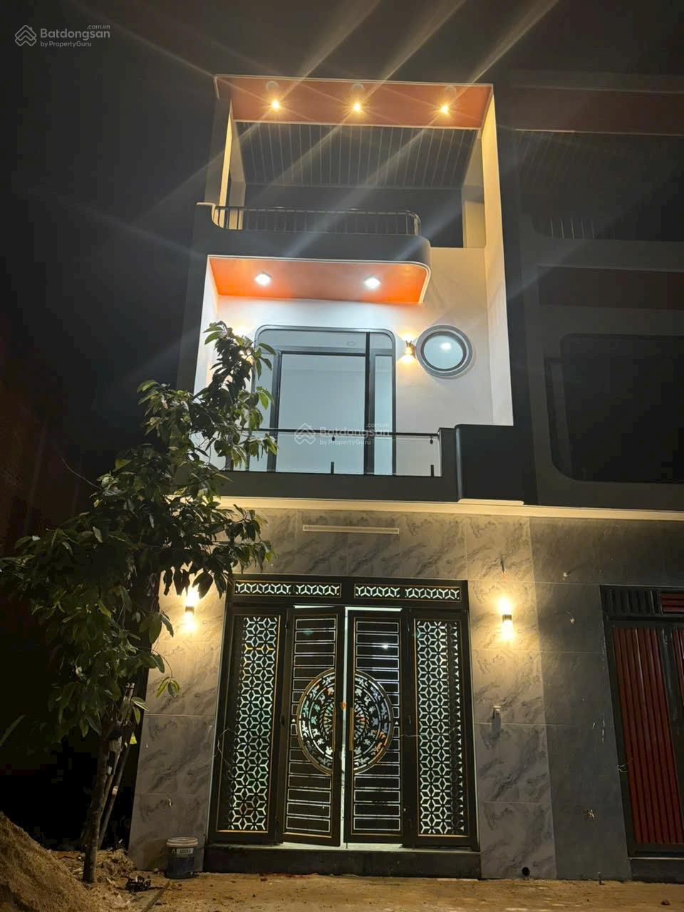 Bán nhà mặt phố Tân Hiệp 67,5m² giá 2,45 tỷ - Cơ hội đầu tư lý tưởng!