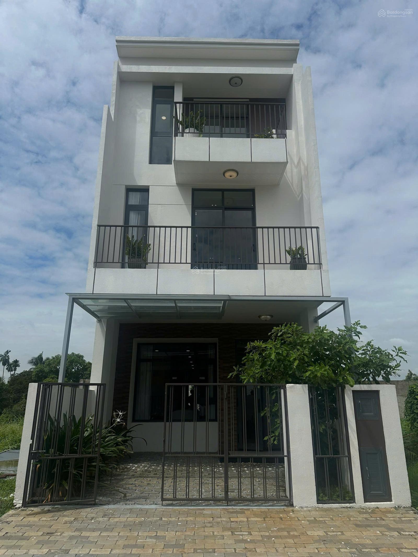 Nhà phố Đất Nam Soluna Bến Lức 80m² giá 3.6 tỷ - Đầu tư sinh lời ngay!