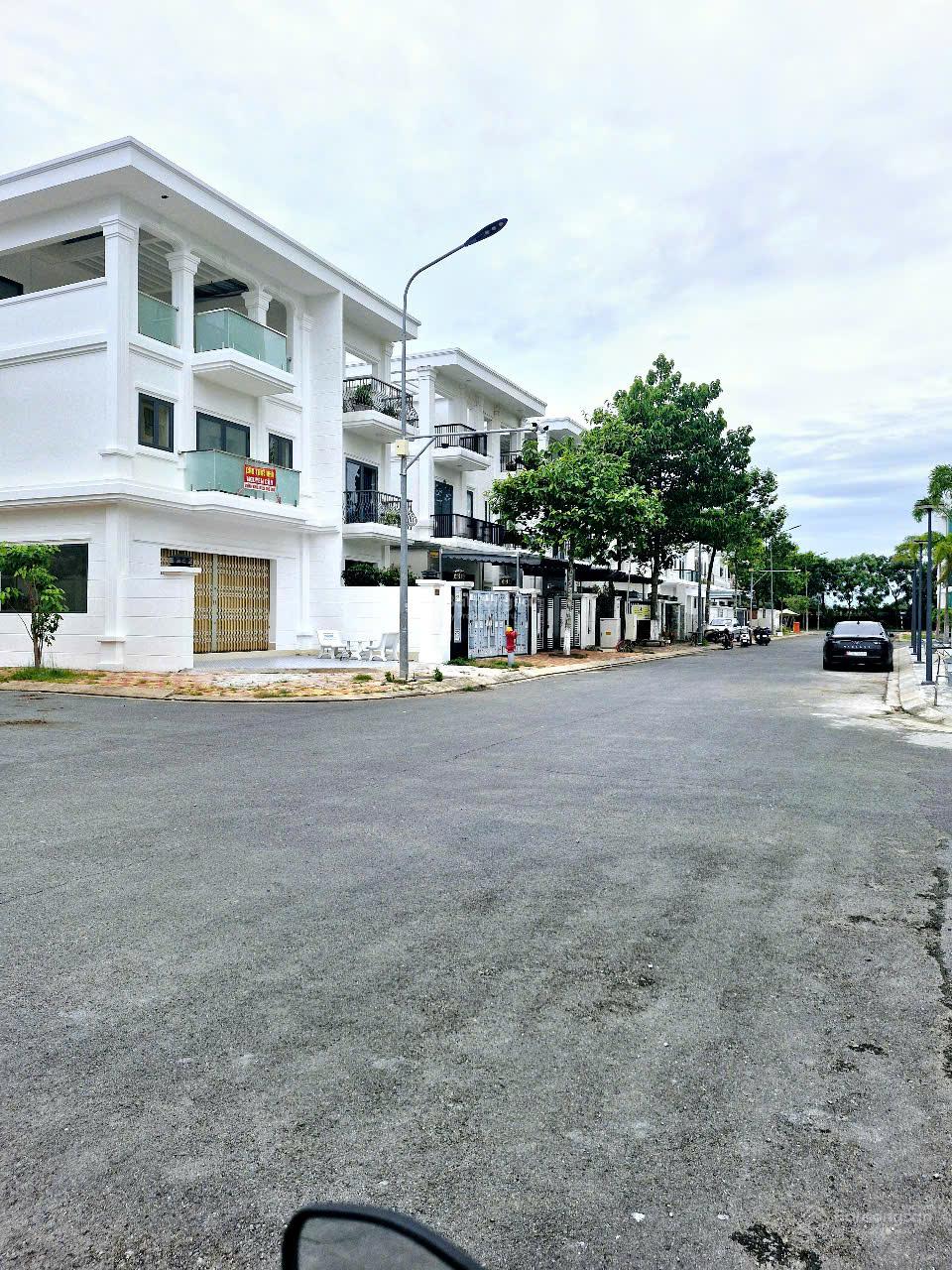 Cho thuê nhà KĐT Hưng Phú - Phú Tân 120m² giá 13 triệu - Tiện mở văn phòng, spa