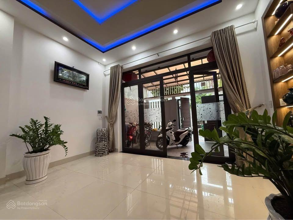 Cho thuê tòa nhà 6 tầng đường Thanh Liệt 80m² giá 22 triệu - Đầy đủ nội thất!