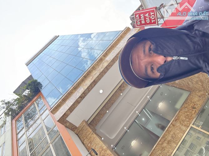 Tòa nhà VIP Xuân La 250m² giá 167.89 tỷ - Cơ hội đầu tư đẳng cấp!