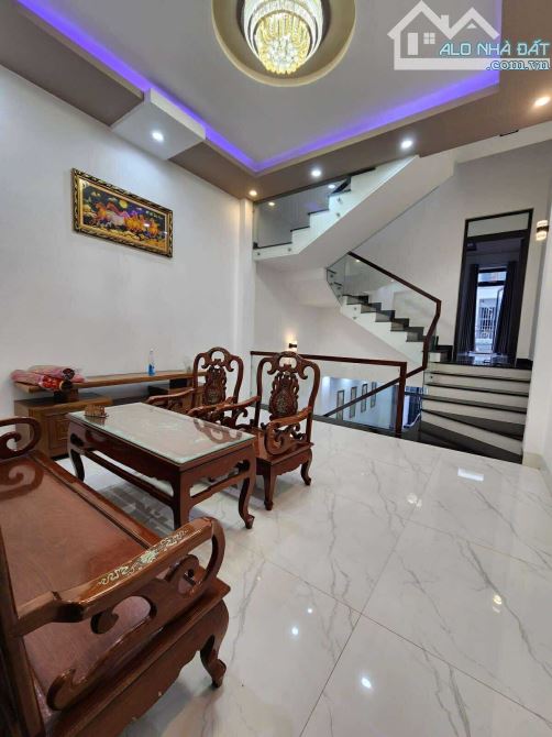 Bán nhà 3 tầng mới đẹp kiệt 5m Lê Hữu Trác giá 7,5 tỷ - Sẵn sàng vào ở!