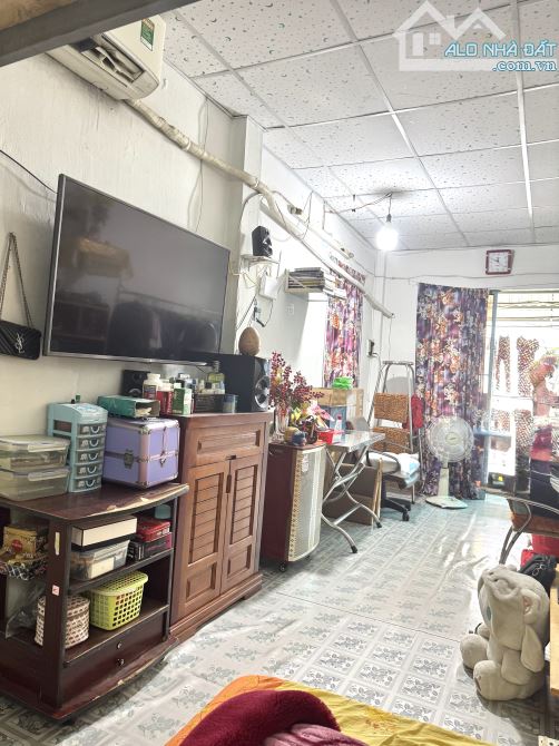 Nhà mặt tiền đường Số 5 Bình Hưng Hòa A 39m² giá 3.9 tỷ - Cơ hội đầu tư hiếm có!