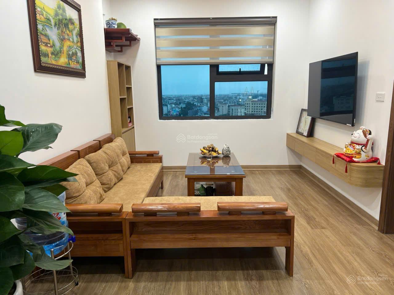 Cho thuê căn hộ 70m² - Chung cư 39 Lương Khánh Thiện - Giá tốt 11 triệu