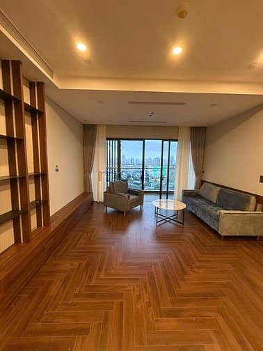 Căn hộ 3PN 106m² BRG Diamond Residence giá 23 triệu - Cơ hội hiếm có!