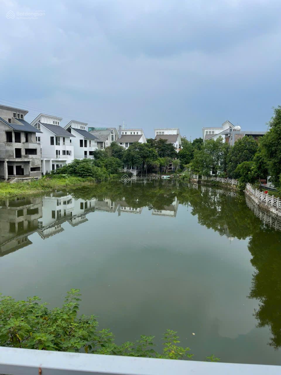 Bán biệt thự Ngôi Nhà Mới Quốc Oai 230m² giá 17,5 tỷ - Cơ hội hiếm có!