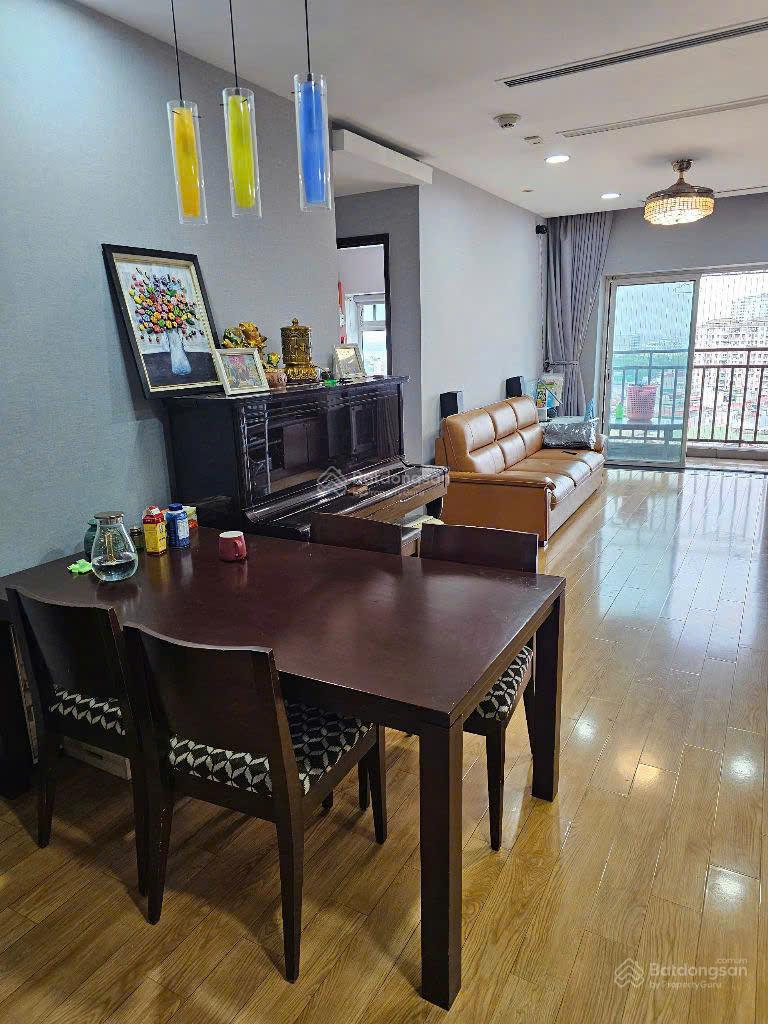 Căn hộ Hòa Bình Green Apartment 105m² giá 20 triệu - Căn góc thoáng mát!