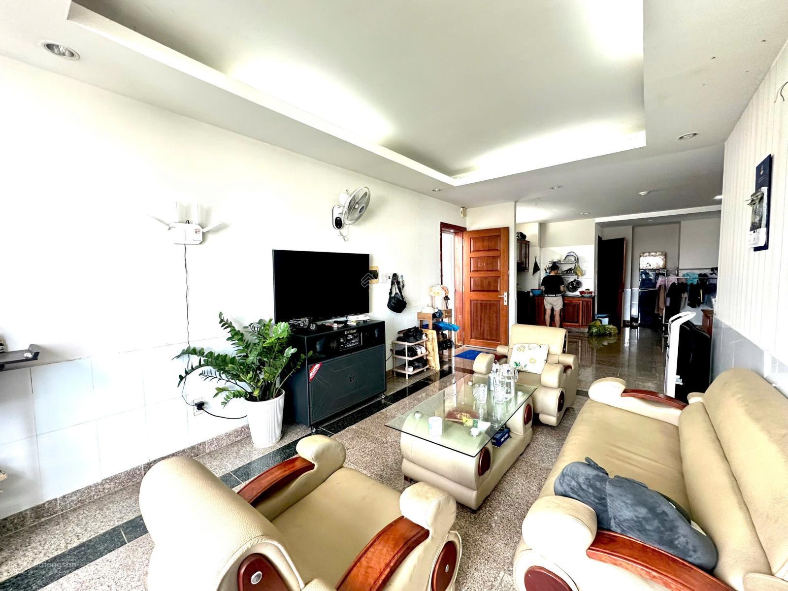 Căn hộ Tây Nguyên Plaza 105m² giá 8 triệu - Cơ hội thuê hiếm có!