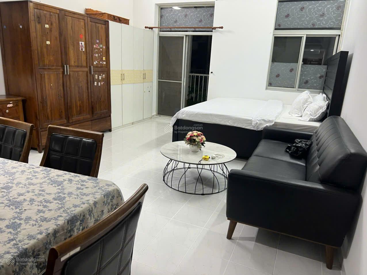 Căn hộ Hưng Vượng 1 70m² giá 10 triệu - Cơ hội vàng tại Phú Mỹ Hưng!