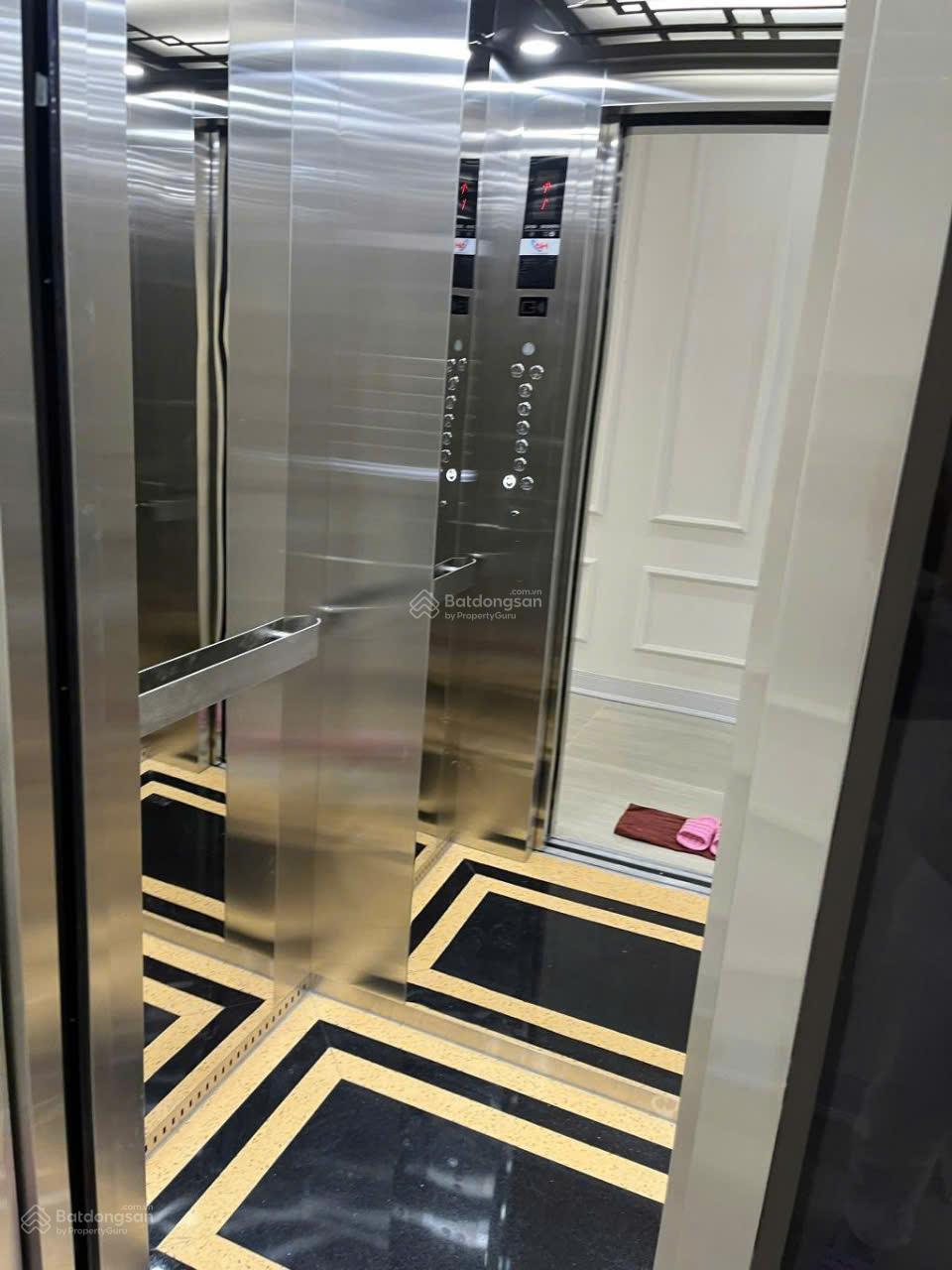 Bán nhà 7 tầng thang máy tại KĐT Xa La, Hà Đông chỉ 14.9 tỷ - Cơ hội hiếm!