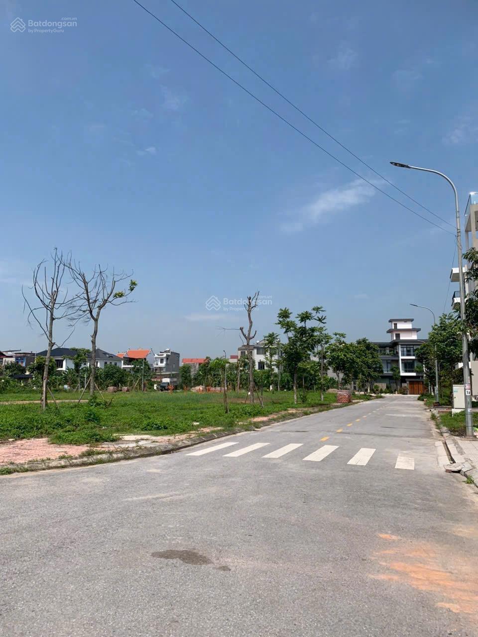 Lô góc 106m² Hòa Lạc giá 3.2 tỷ - Cơ hội đầu tư tuyệt vời!