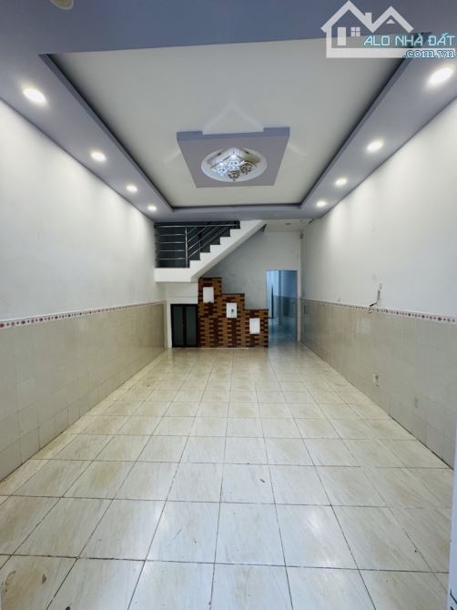 Nhà mặt tiền 4x18m khu Tên Lửa giá 7.9 tỷ - Cơ hội hiếm có!