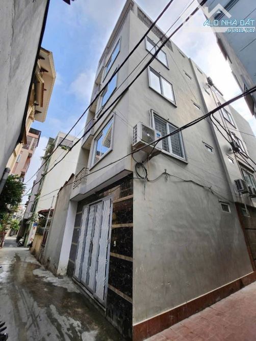 Nhà lô góc Xuân La - Tây Hồ 38m² giá 8.5 tỷ - Cơ hội hiếm có!