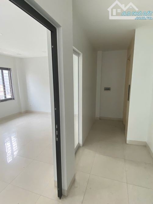 Cho thuê nhà riêng 60m² tại Phố Trung Kính - Cơ hội hiếm có!