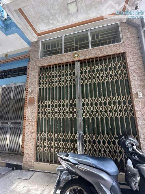 Nhà 106m² giá 966 triệu tại Trung Chánh Hóc Môn - Cơ hội hiếm có!