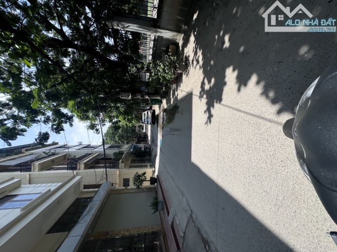 Nhà Phân Lô Tây Thăng Long 44m² giá 12 tỷ - Cơ hội đầu tư hấp dẫn!