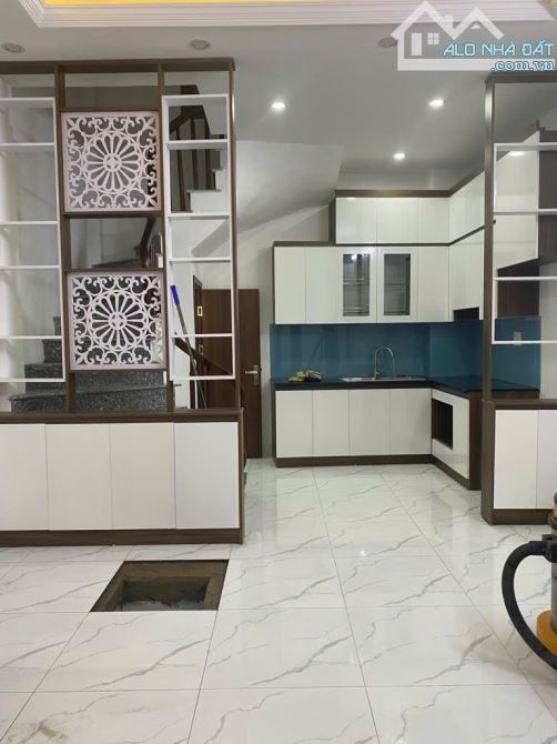 Nhà mới đẹp 35m² giá 6.2 tỷ Trần Khát Chân - Cơ hội hiếm có!