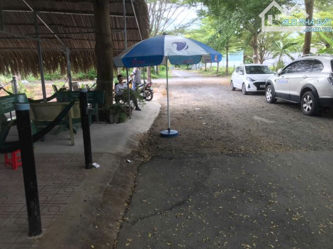 Lô đất 72m² giá 1.3 tỷ - Cần bán nhanh tại Cần Đước