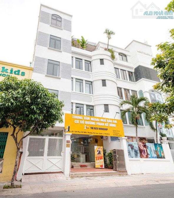 Nhà mặt tiền 153m² đường Phan Kế Bính giá 120 triệu - Cơ hội hiếm có!