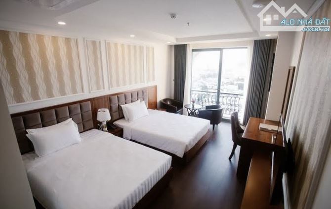 Cho thuê khách sạn mặt tiền Võ Văn Kiệt 270m² - Cơ hội đầu tư hấp dẫn!