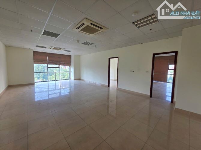 Cho thuê văn phòng tại Ngoại Giao Đoàn 30m² giá 6.5 triệu - Cơ hội hiếm có!