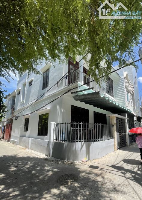 Nhà lô góc 85m² gần biển Mỹ Khê giá chỉ 8.95 tỷ - Cơ hội hiếm có!