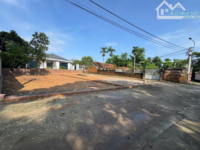 Đất thổ cư 100m² giá 1.7 tỷ tại Sơn Tây - Cơ hội đầu tư hấp dẫn!