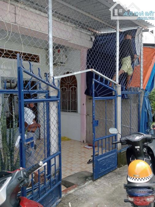 Bán gấp nhà cấp 4 75m² Hóc Môn giá 890 triệu - Cơ hội đầu tư hiếm có!